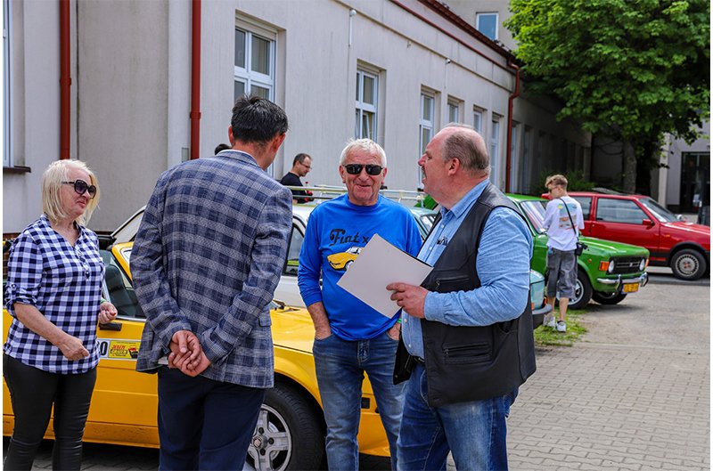 I Rajd Pojazdów Klasycznych i Zabytkowych. Classic Car Friends
